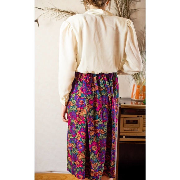 Vintage 80s Autumn Fall Cottagecore Floral Cream Secretary Midi Dress, M… - Picture 4 of 10